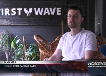 Мешканець Дніпра подарував ресторан переселенцям з Маріуполя та пішов на війну