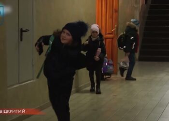 5 тисяч учнівських посвідчень вручили внутрішньо переміщеним особам та школярам Дніпра