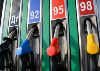 Де сьогодні у Дніпрі можна купити бензин