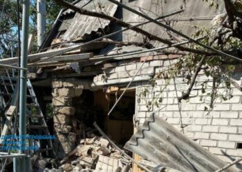 Прокуратура розпочала розслідування обстрілів села Велика Костромка (ФОТО)