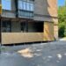 У Дніпрі знесли незаконний балкон-страховисько (ФОТО) 