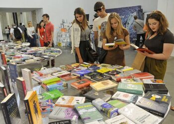У ВР зареєстровано законопроєкт про заборону ввезення в Україну видавничої продукції із “братських республік” 