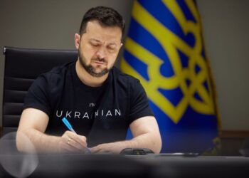 Україна запроваджує візовий режим для громадян росії