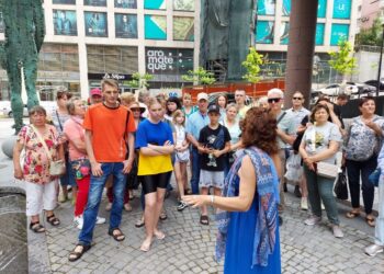 У Дніпрі переселенців познайомили з єврейською культурою міста    