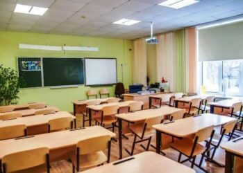 В Україні планують будувати школи лише з бомбосховищами