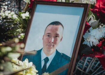В пам’ять про загиблого надзвичайника у небо випустили голубів