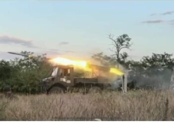 Поранення, пожежа та руйнування:​Криворіжжя Дніпропетровщини протягом дня було під ворожим прицілом