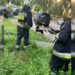 Рятувальники Дніпра визволили собаку, який провалився у глибокий люк