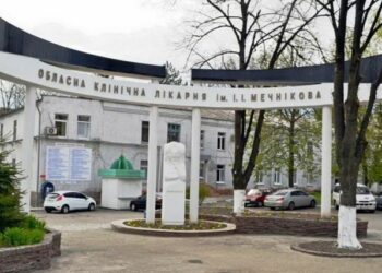 Лікарня Мечникова повинна залишитися у власності територіальних громад, – Микола Лукашук 