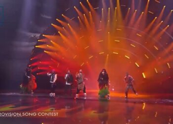 Гурт Kalush Orchestra продав кубок « Євробачення » , щоб придбати три безпілотники для ЗСУ