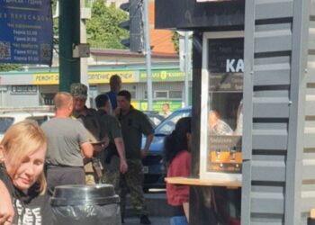 Заборонити видавати повістки на вулиці, АЗС та блокпостах: петиція набрала 25 тисяч голосів
