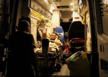 Усі мають важкі поранення: звільнених з полону 17 прикордонників доправили до лікарні (ФОТО.ВІДЕО)
