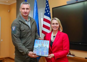 Віталій Кличко зустрівся з послом США: Необхідно посилювати тиск на агресора та санкції