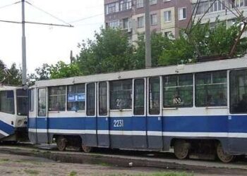 Сьогодні дніпровські трамваї №18 та №19 закінчать роботу раніше