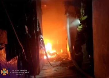 Вночі у Синельниківському районі у квартирі багатоповерхівки сталася пожежа