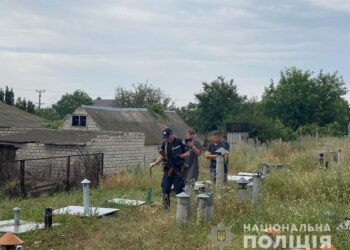 На Дніпропетровщині 45-річний чоловік зарізав своїх гостей