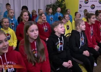 Color Music заспівали на олімпійському стадіоні в Берліні
