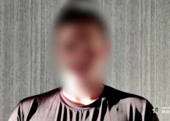 На Дніпропетровщині чоловік привласнив 800 тисяч гривень громадян за схемою перевипуску SIM-карт 