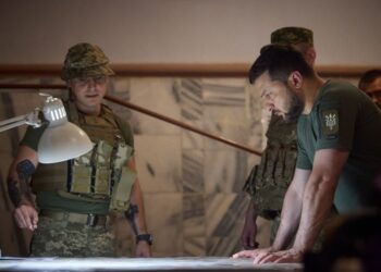 Зеленський провів нараду на Дніпропетровщині (ФОТО)