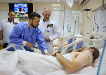 Президент Зеленський відвідав лікарню Мечникова 