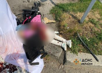 Рятувальники показали жахливі кадри вбитої окупантами дитини у Вінниці (ФОТО 18+)