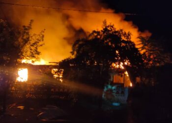 Нічний обстріл спричинив масштабні пожежі у Зеленодольській громаді (ФОТО)