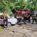 У Вільногірську рятувальники визволили двох людей з понівеченого легковика 