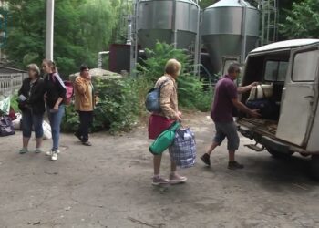 Ракетна атака по Дніпру: яку допомогу отримають постраждалі