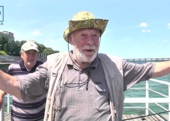 Риболовля під час війни.
