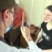 Російські окупанти обстріляли Нікополь. Серед постраждалих – дівчина-підліток