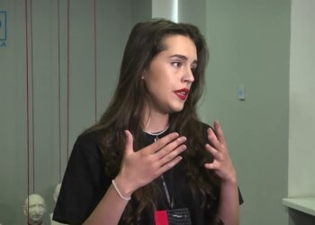 Відкриття благодійноï виставки “Неприйняття”