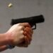 У Дніпрі чоловік вистрелив у сусіда, а потім застрелився: подробиці від поліції