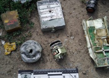 У Нікопольському районі поліцейські та вибухотехніки проводять огляд та розмінування території