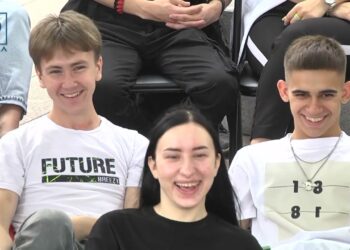 Андрій Кіт та Євген Константиновський привітали молодь Дніпра зі святом