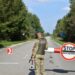 Виїжджати з України можуть деякі чоловіки, чиї дружини служать в ЗСУ: деталі
