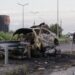 У Дніпрі легковик врізався у відбійник і загорівся: є загиблі 