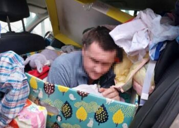 Переодягалися у жінок та вдавали важкі пологи: від початку війни на кордоні України затримали більше 6 тисяч чоловіків-нелегалів
