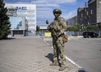 Захоплена ЗАЕС повністю вийшла з-під контролю: чим можуть обернутися дії окупантів