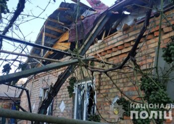 Поліцейські показали нові фото з атакованої Нікопольщини