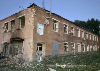 Окупанти обстріляли два райони Дніпропетровщини 