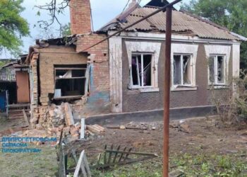 Внаслідок ворожого артобстрілу на Дніпропетровщині троє потерпілих, серед них дитина: прокуратурою розпочато розслідування 