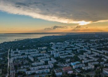 Загроза обстрілів: мешканців Нікопольщини попереджають про ймовірність ворожих атак
