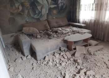 У мережі показали наслідки ворожого обстрілу Нікополя (ФОТО)