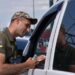Чоловіків не випустять: у Раді поки не бачать причин для відкриття кордонів