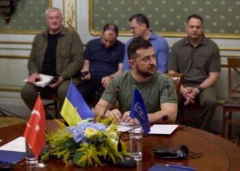 Зеленський назвав умову для переговорів з Росією: деталі