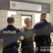 Погрожував ножем: у Дніпрі чоловік пограбував трьох підлітків біля навчального закладу