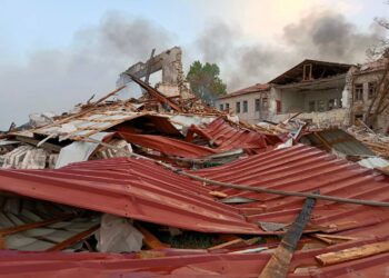 Протягом ночі ворог обстріляв три райони Дніпропетровщини