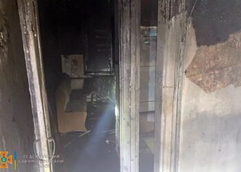 На пожежі у Кривому Розі врятували чоловіка