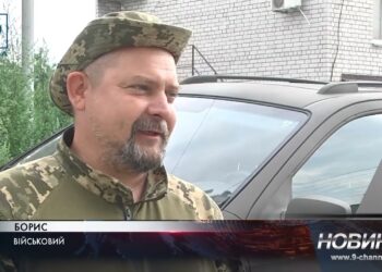 Волонетри з Дніпра активно перевозять автомобілі з Європи для потреб ЗСУ