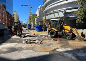 У центрі Дніпра перекрили воду